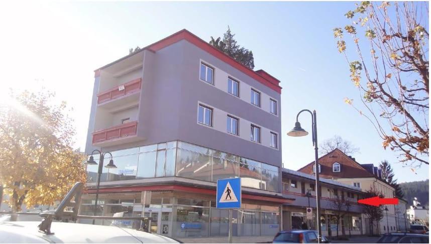 Ferienwohnung mit Balkon in Krumpendorf Exterior foto